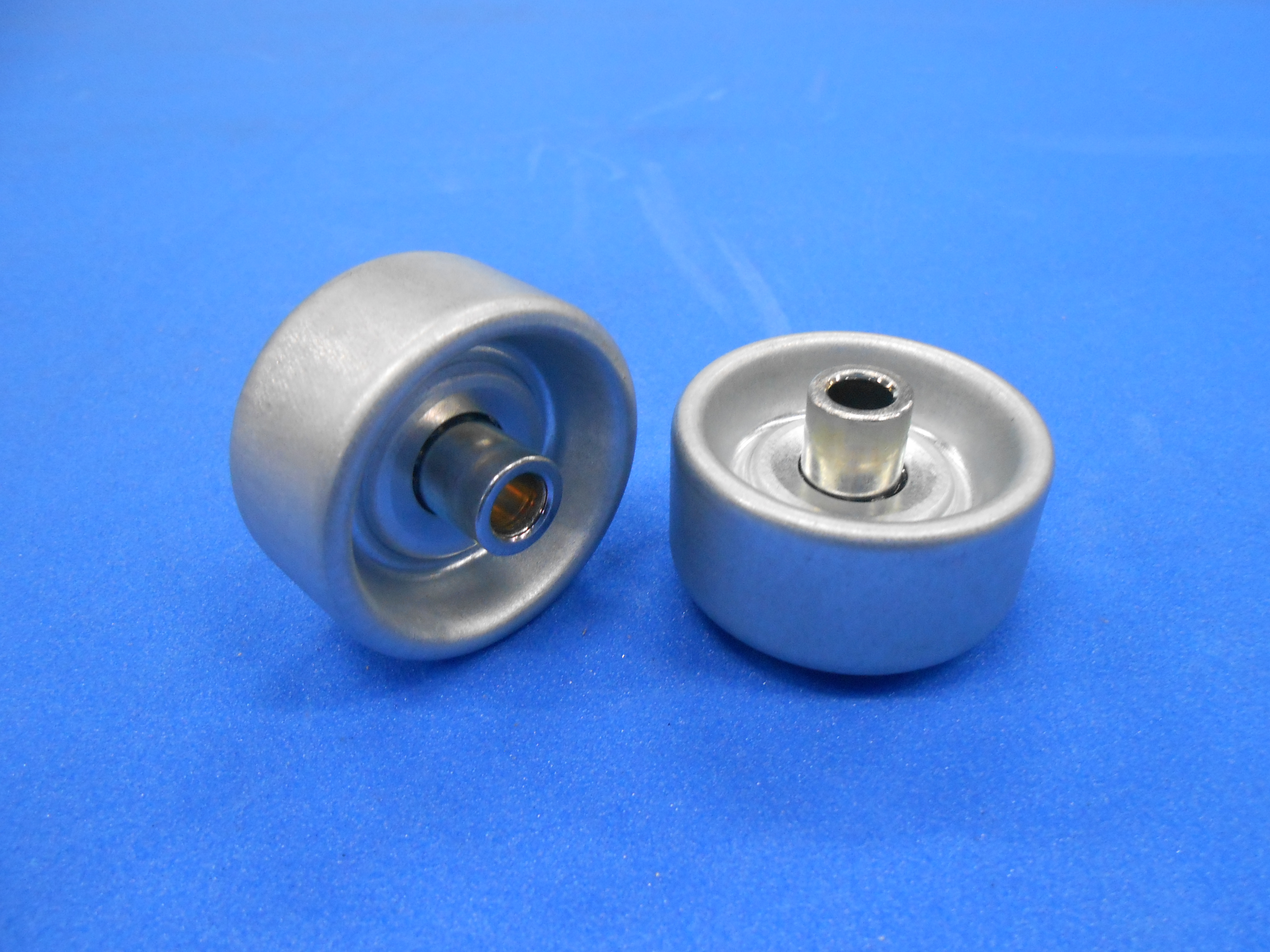 シンクルキャリアプレスホイール