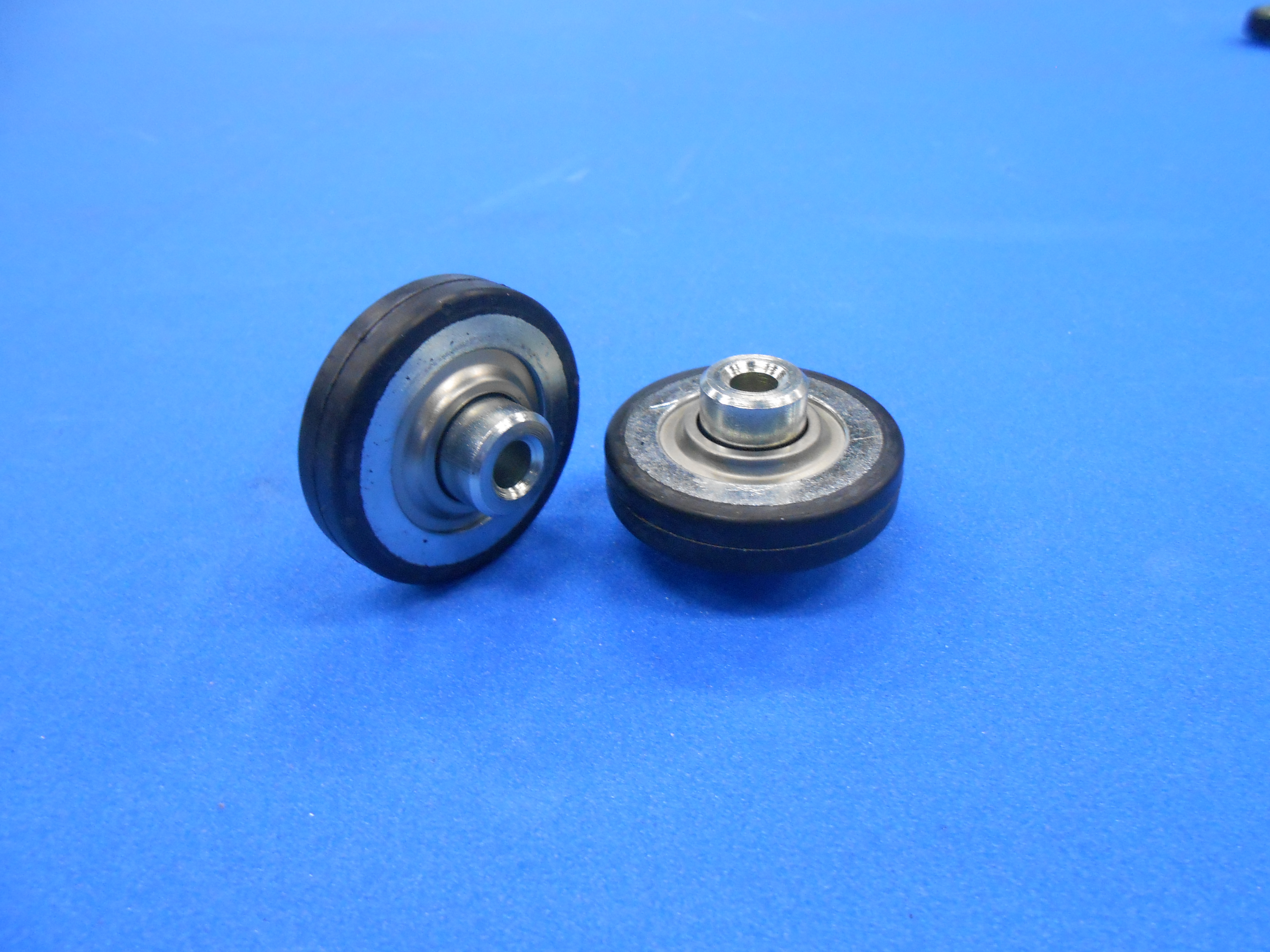 シンクルキャリアゴムライニングホイール