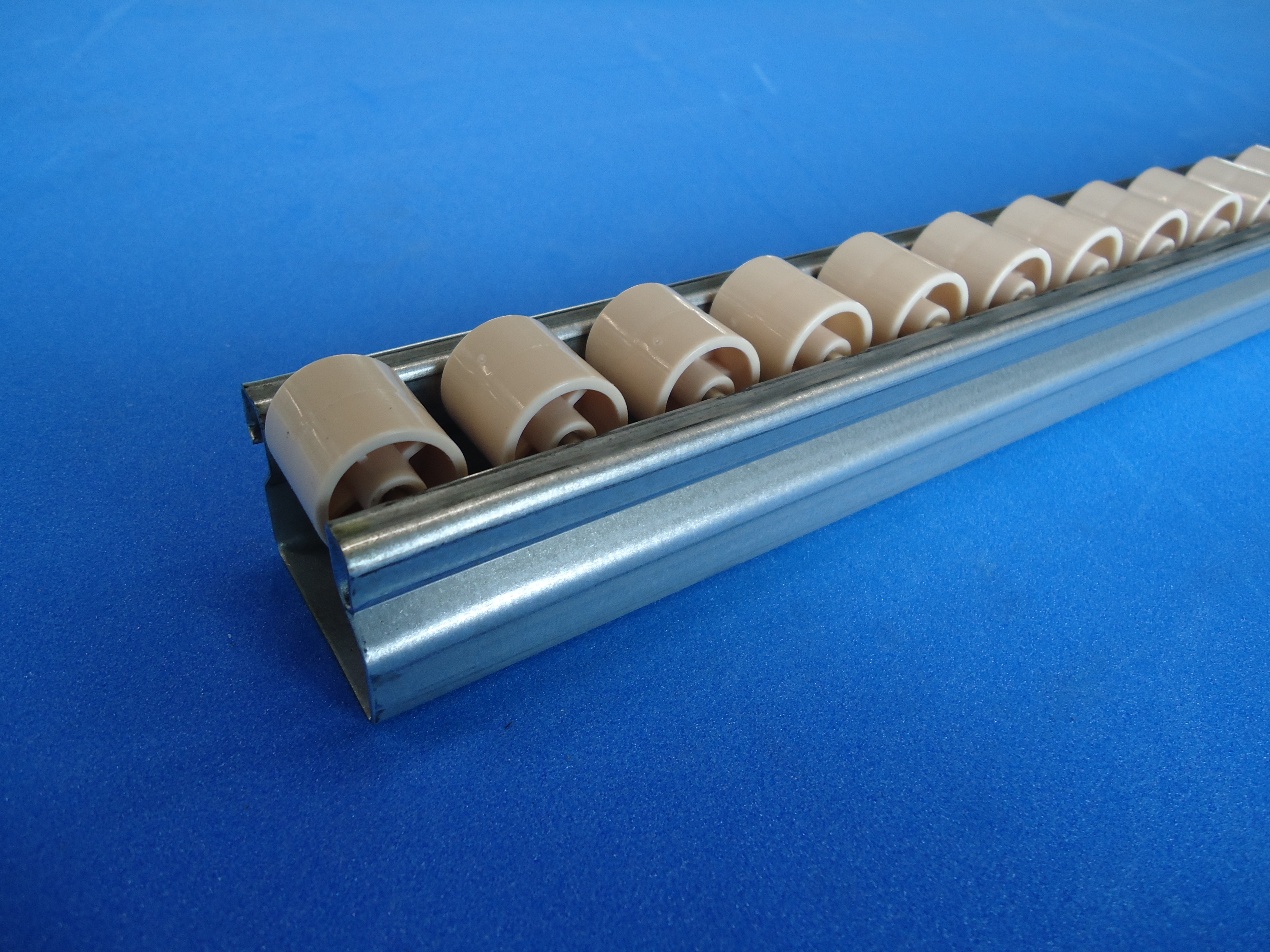 帯電防止樹脂ホイールシンクルキャリア