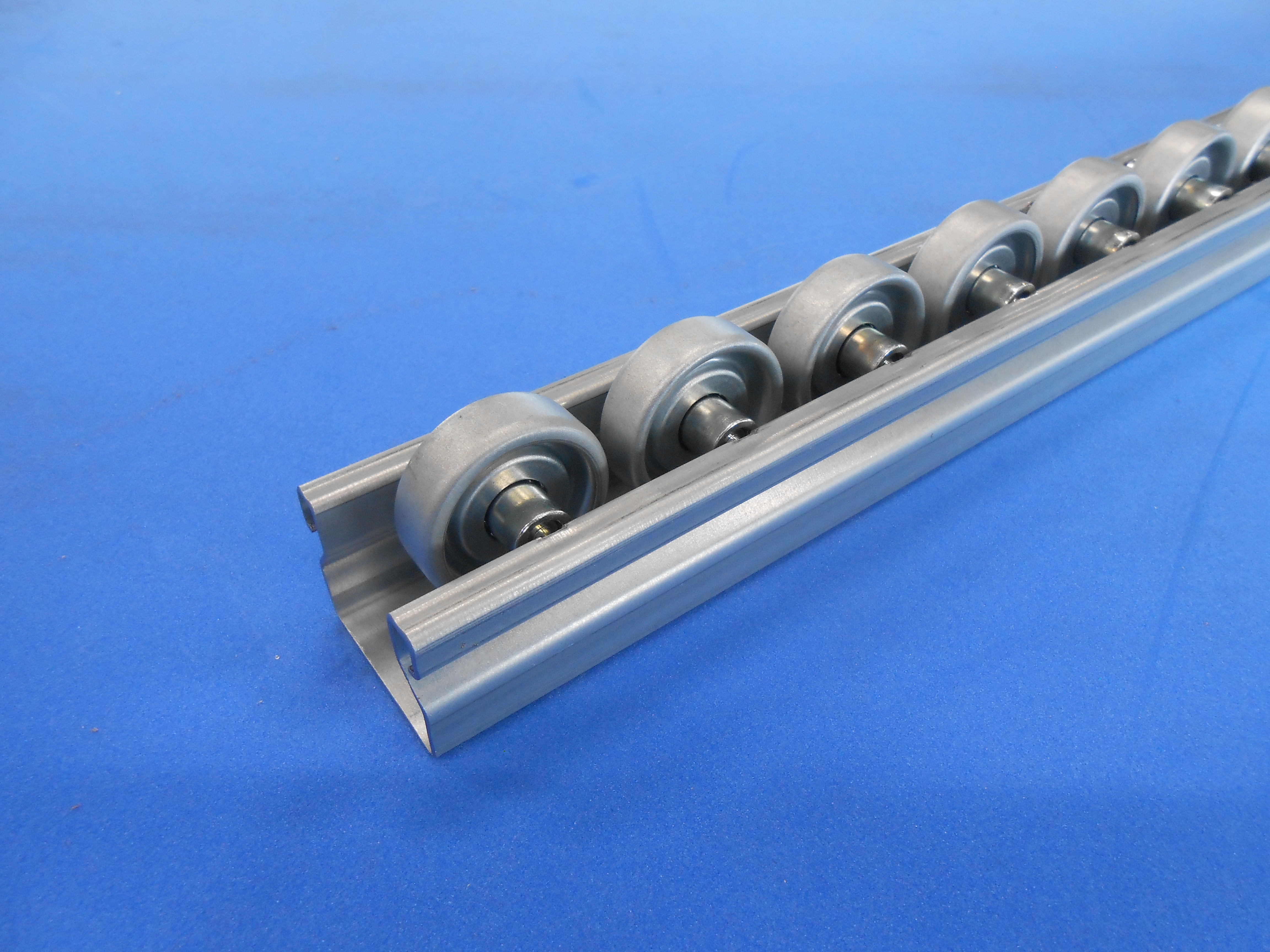 プレスホイールシンクルキャリア