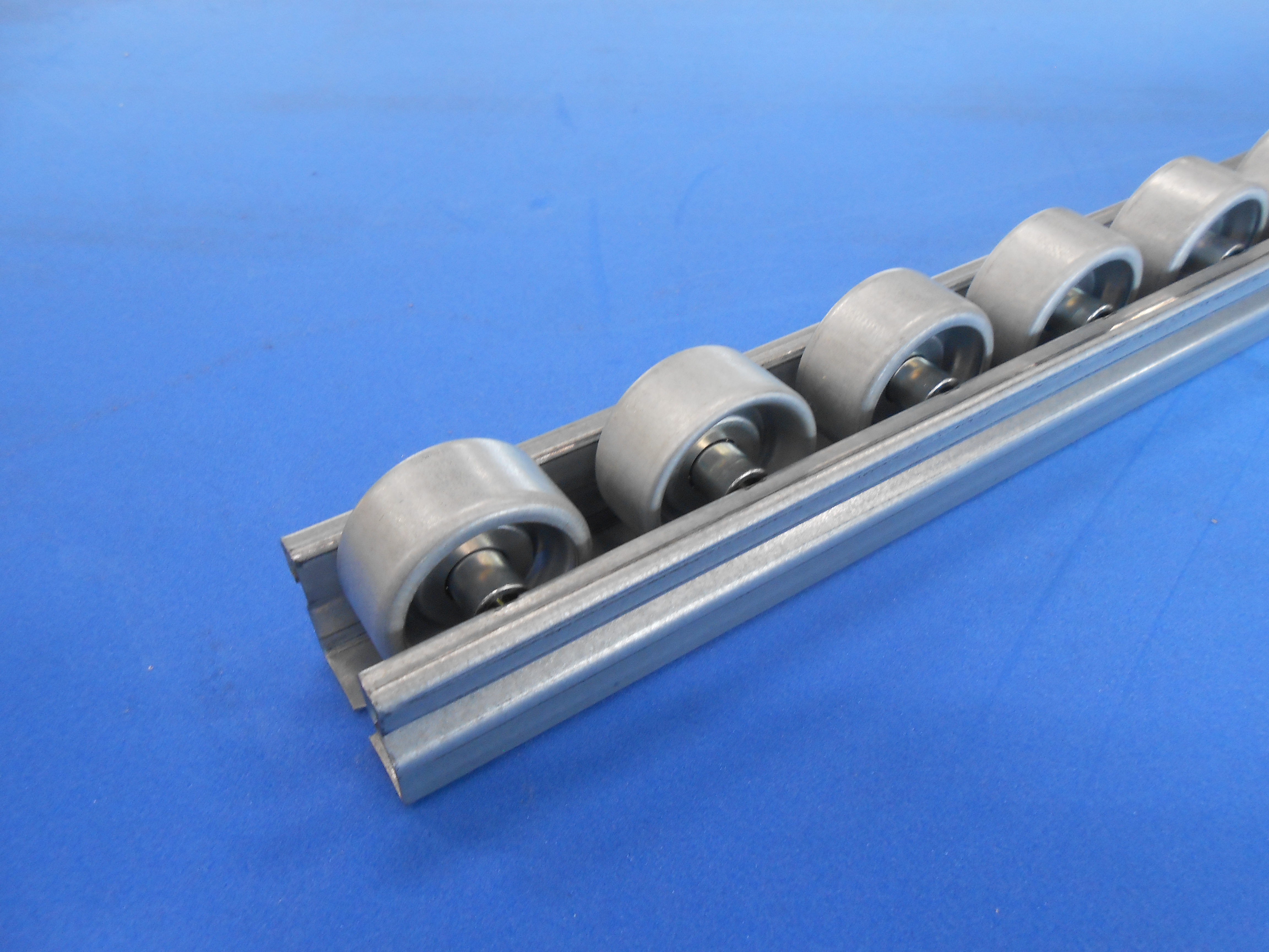 プレスホイールシンクルキャリア